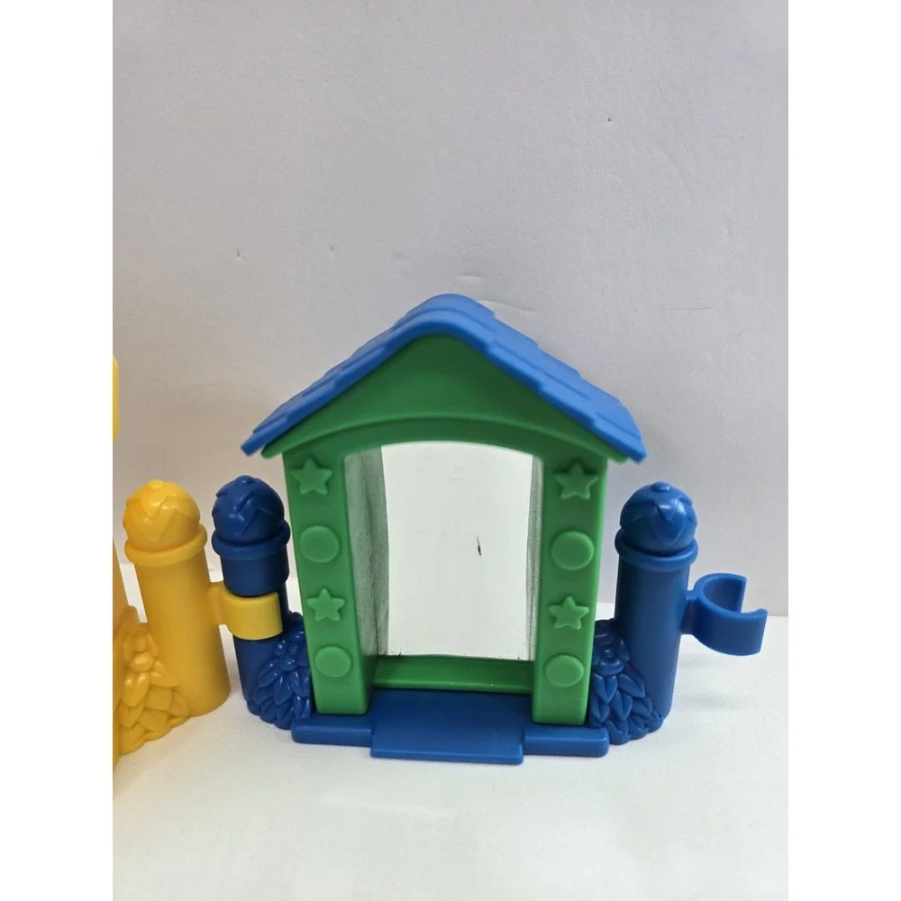 Fisher-Price Little People carnival/amusement park accessory lot